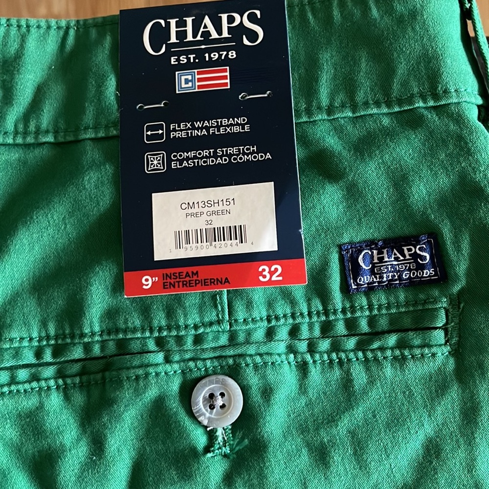 Mens Chap shorts - Picture 3 of 5